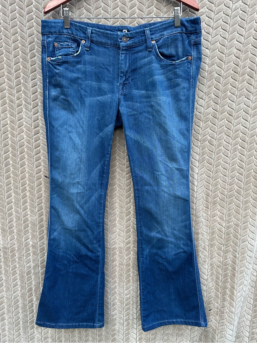 7 For All Mankind Dojo Jeans Size 32 Bootcut Flare Medium Wash Low Rise Y2K